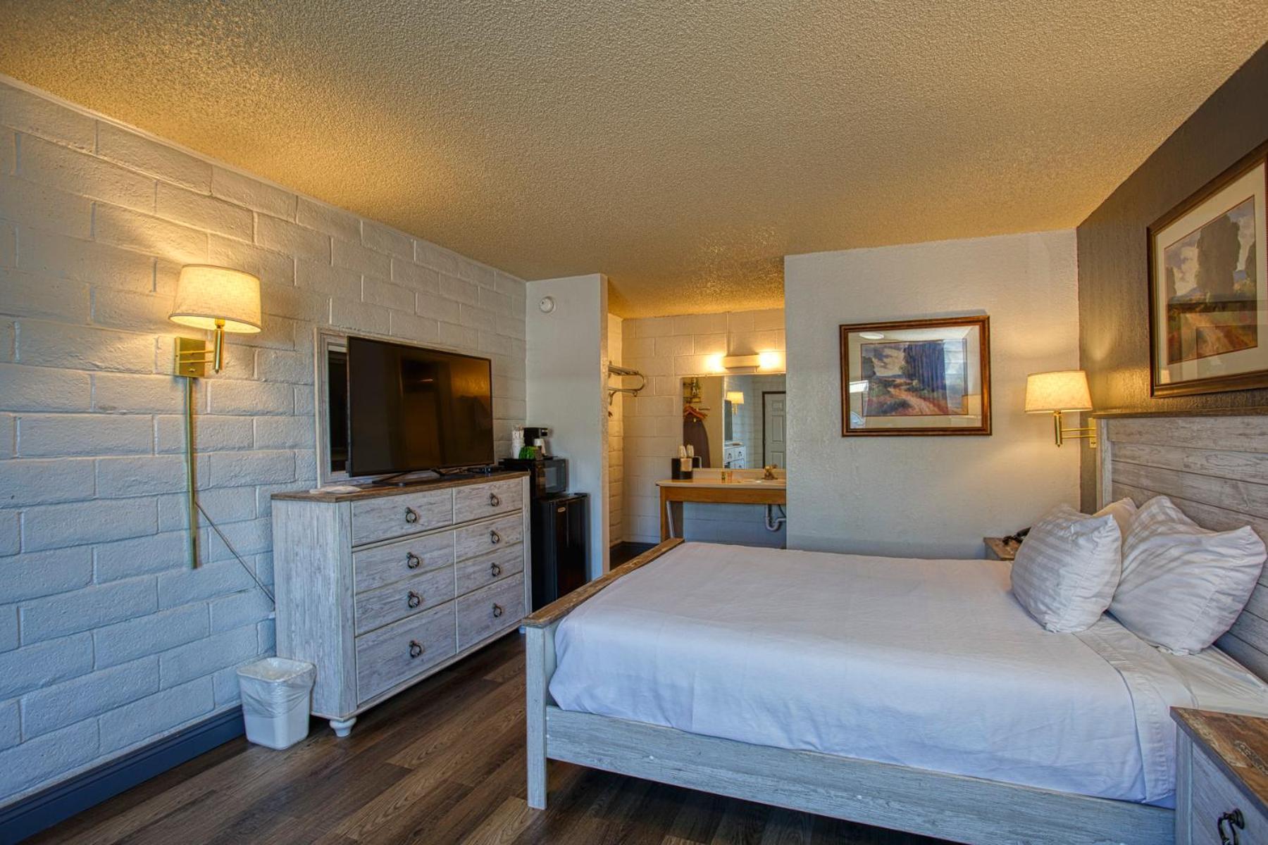 River Inn Susanville Bagian luar foto